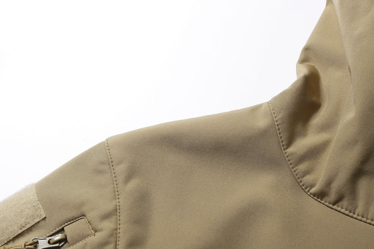 Men's Fitted Woven Hooded Jacket – Water-Resistant Outdoor Coat with Multi Zipper Pockets